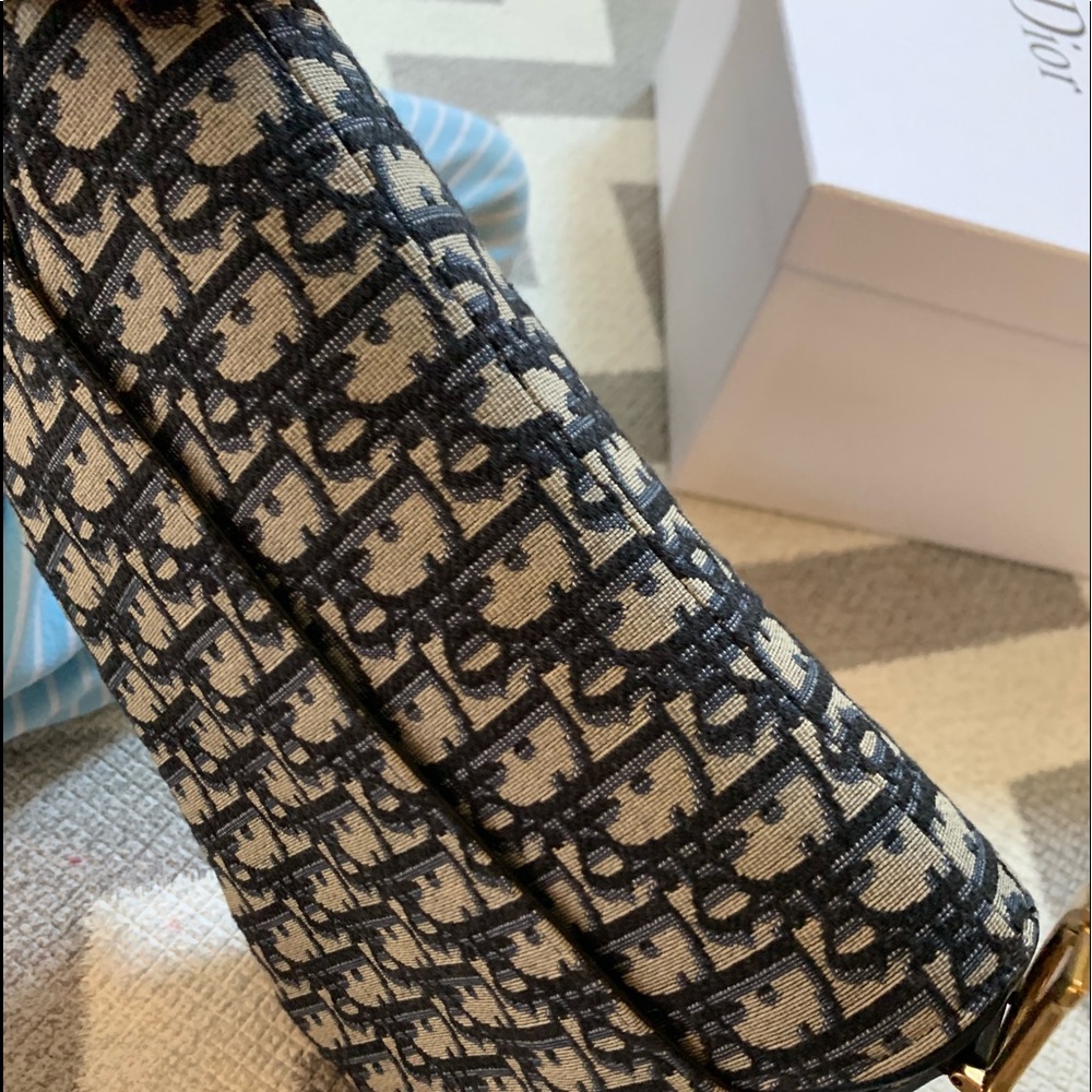 SOLD❤️Authentic💯 Dior Saddle Bag in blue medium - Picture 3 of 8